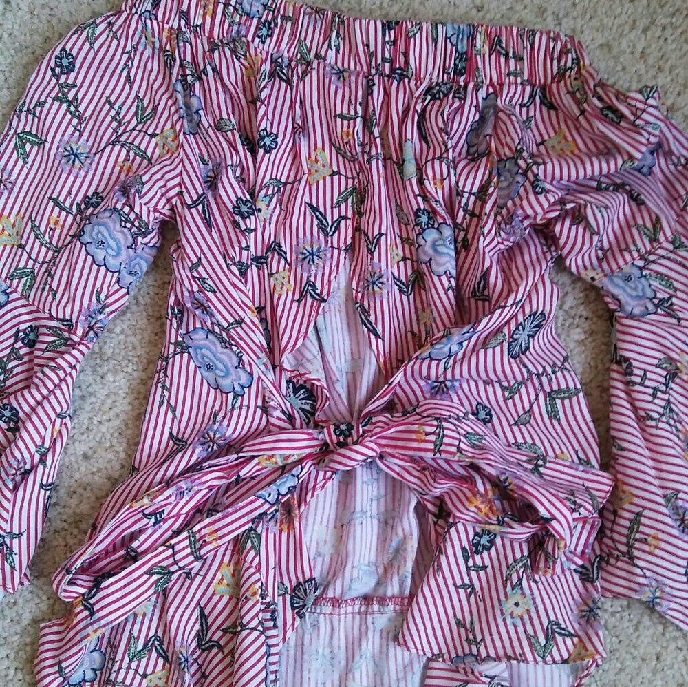 Shirt - Picture 3 of 4